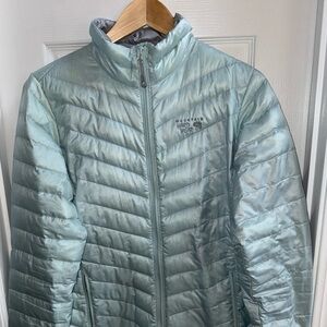 Mountain Hardwear Goose down Feathers Puffer Jacket Women’s M lite blue Fitted